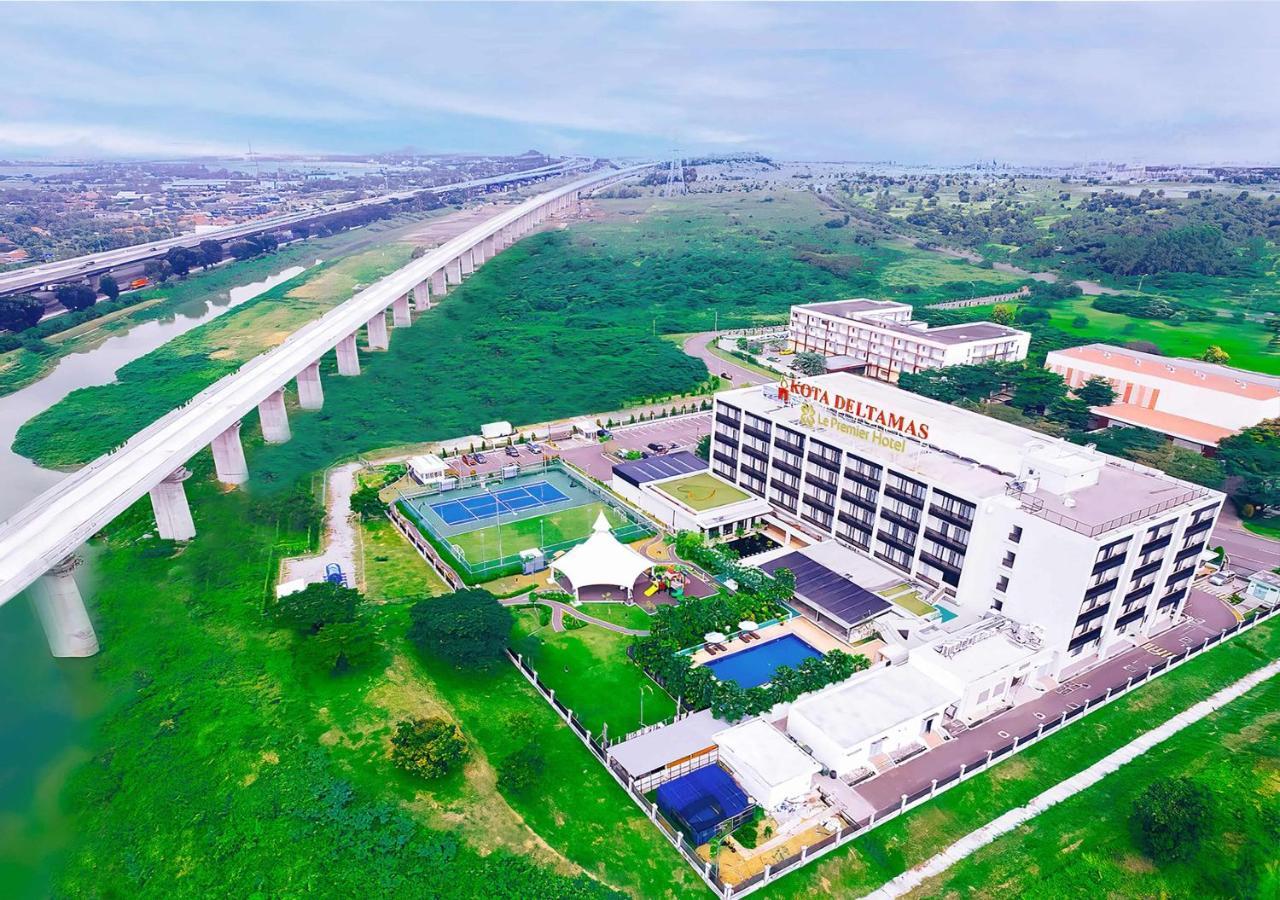 Le Premier Hotel Deltamas Cikarang Eksteriør bilde