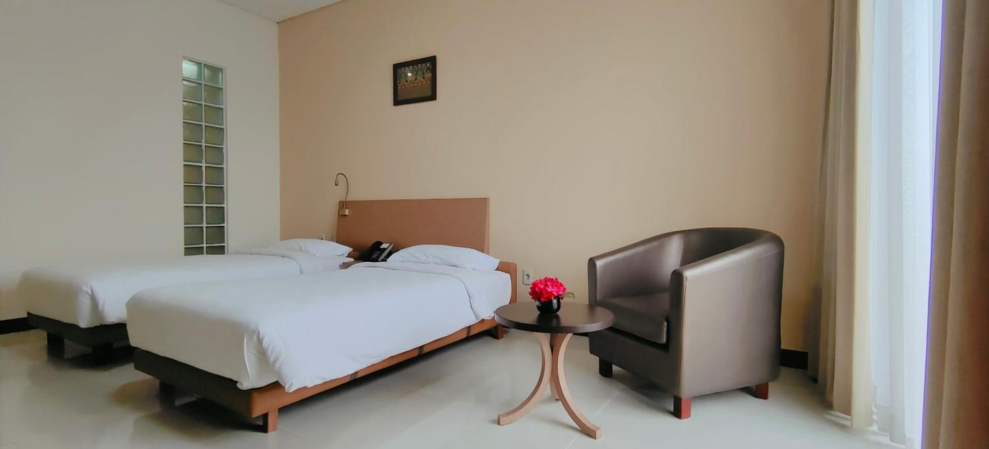 Le Premier Hotel Deltamas Cikarang Eksteriør bilde